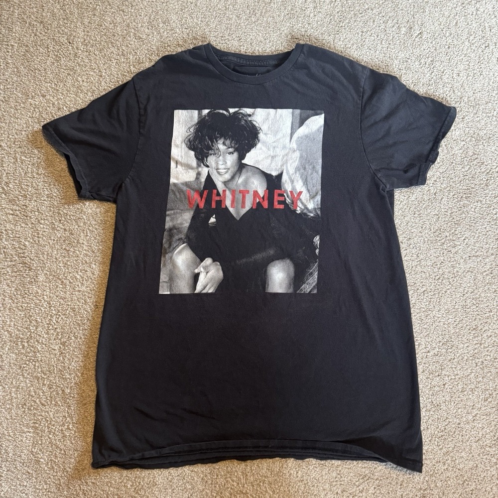 Whitney Huston Tee Women's Size Medium Black Short Sleeve Graphic Tee